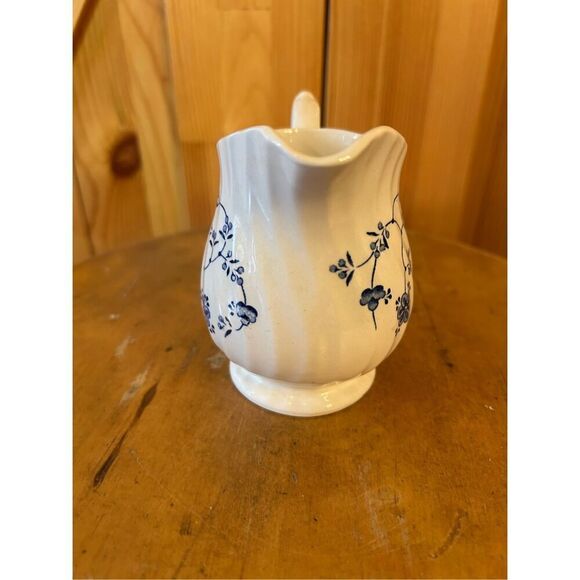 Myott Staffordshire FINLANDIA Creamer England (8858) - Picture 4 of 6